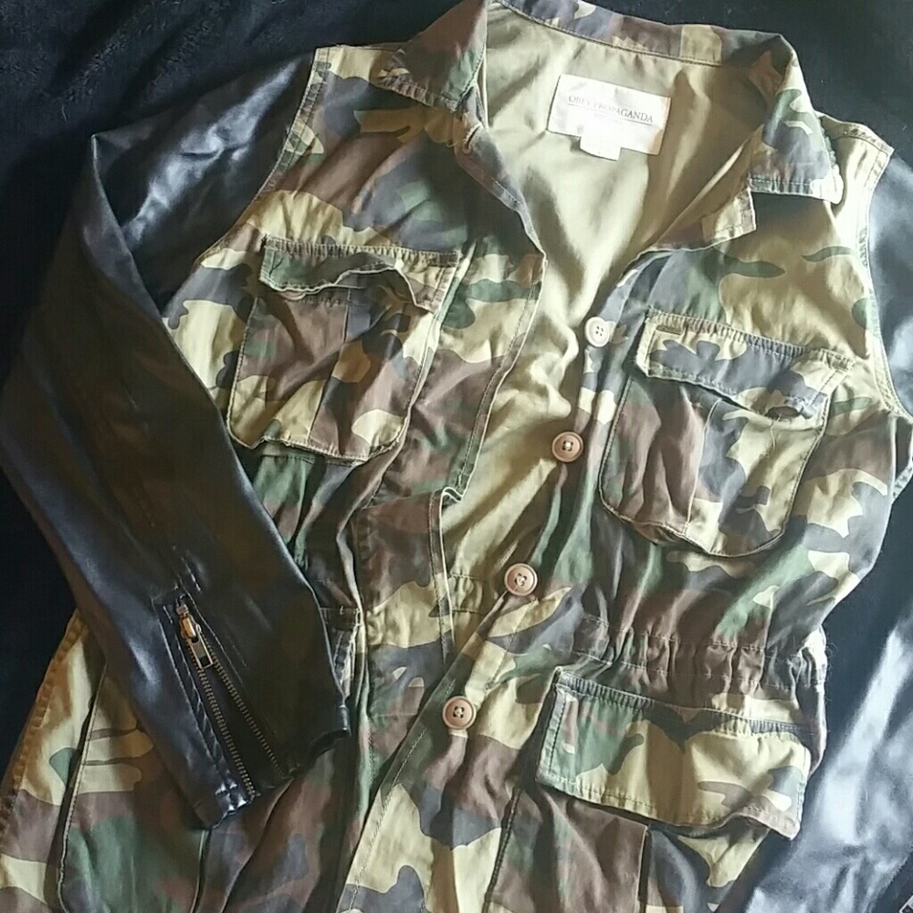 Jacket - Picture 2 of 4
